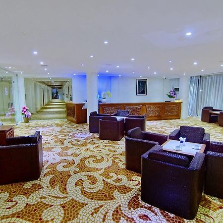 Wilson Hotel Mandalay Buitenkant foto