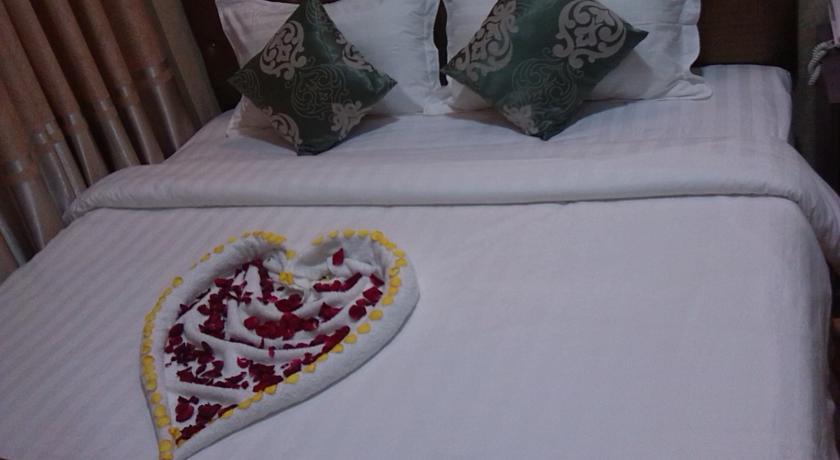 Wilson Hotel Mandalay Kamer foto