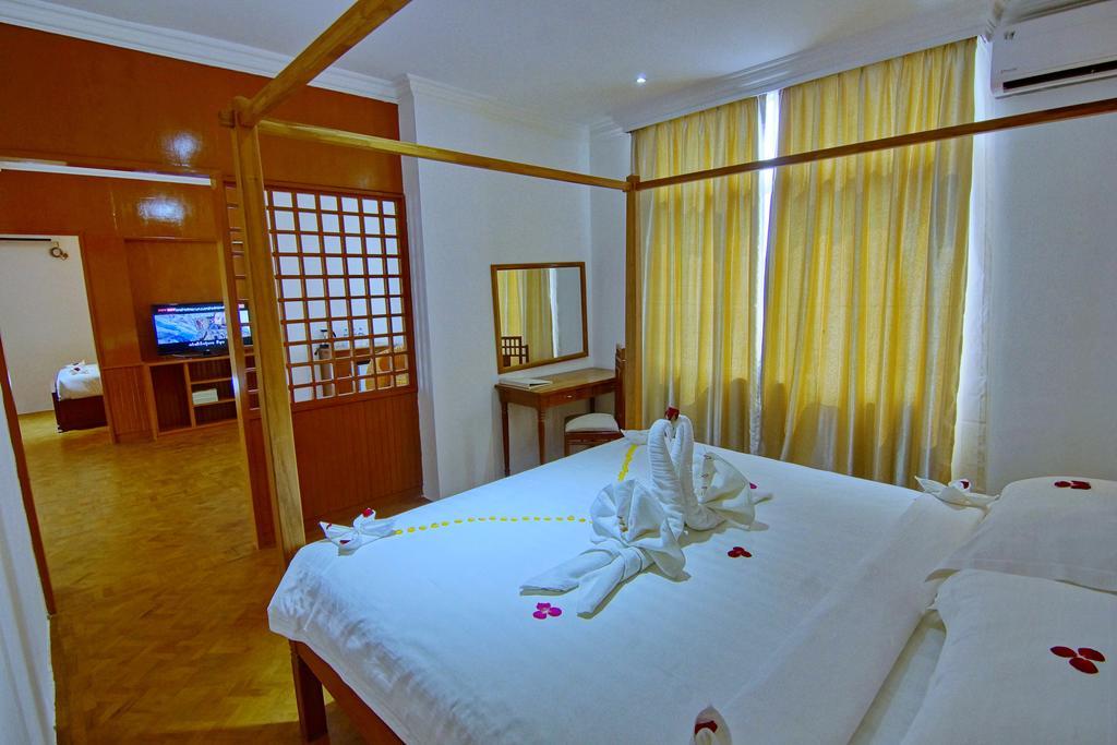 Wilson Hotel Mandalay Kamer foto